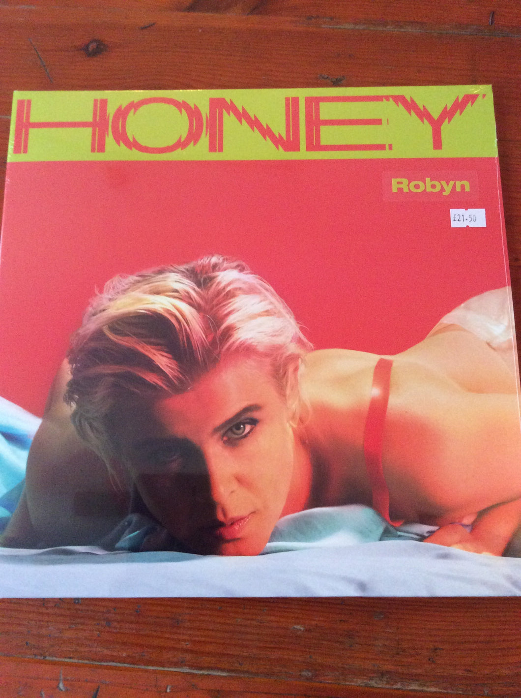 Robyn - Honey