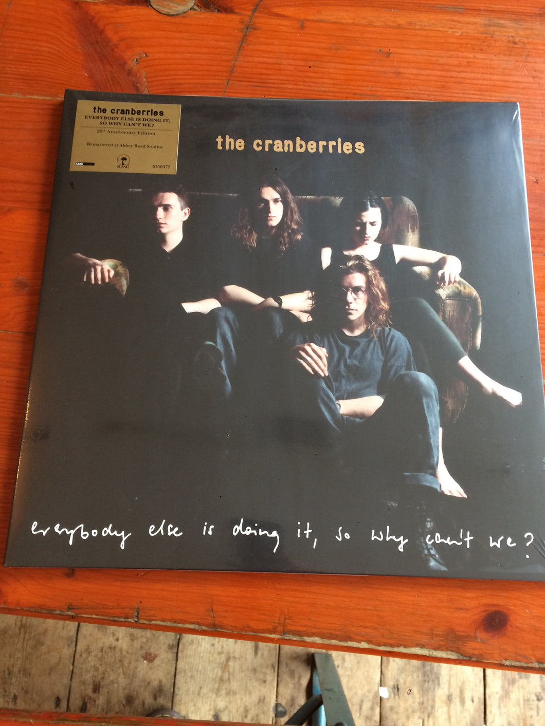 The Cranberries - Everybody Else Is Doing It, So Why Can't We? [25th Anniversary Edition]